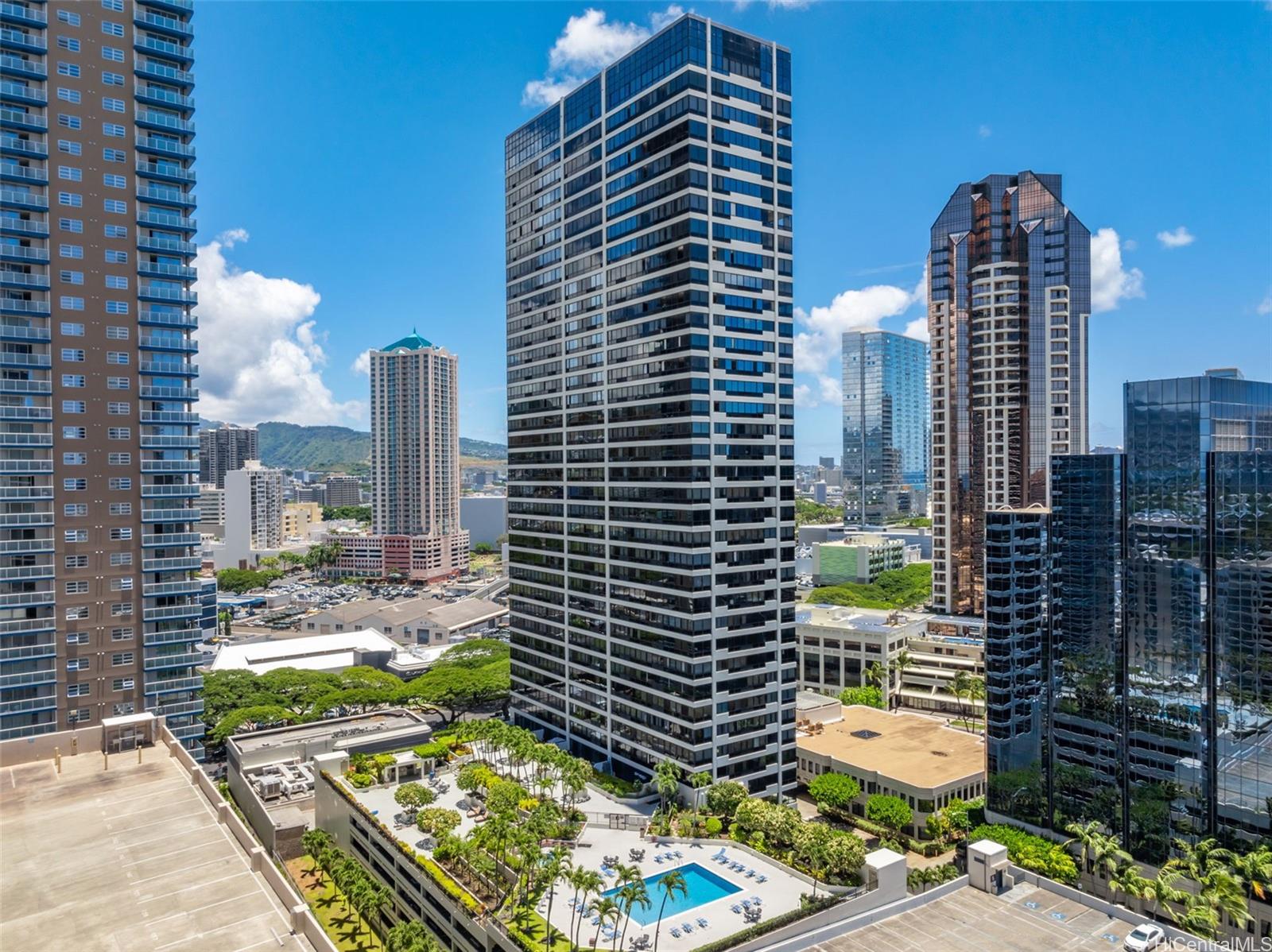 Royal Capitol Plaza condo # 1409, Honolulu, Hawaii - photo 23 of 23