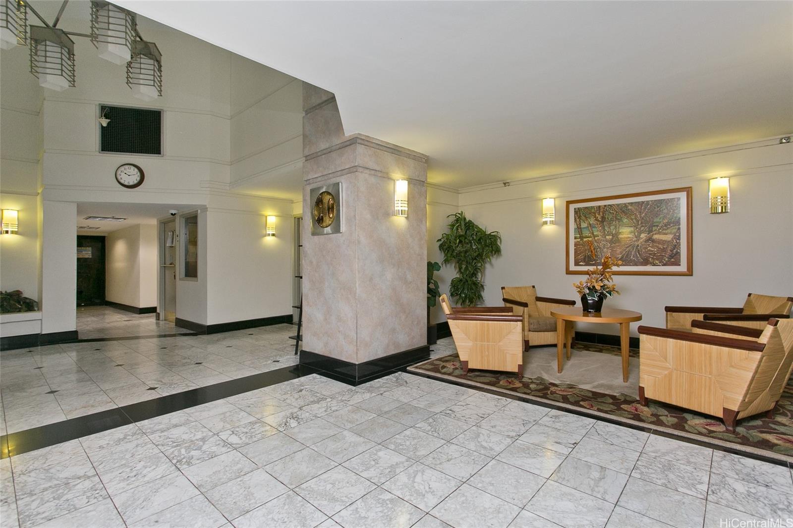 Royal Capitol Plaza condo # 2402, Honolulu, Hawaii - photo 12 of 18