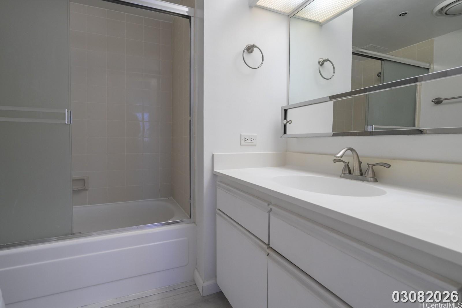 876 Curtis St Honolulu - Rental - photo 15 of 25