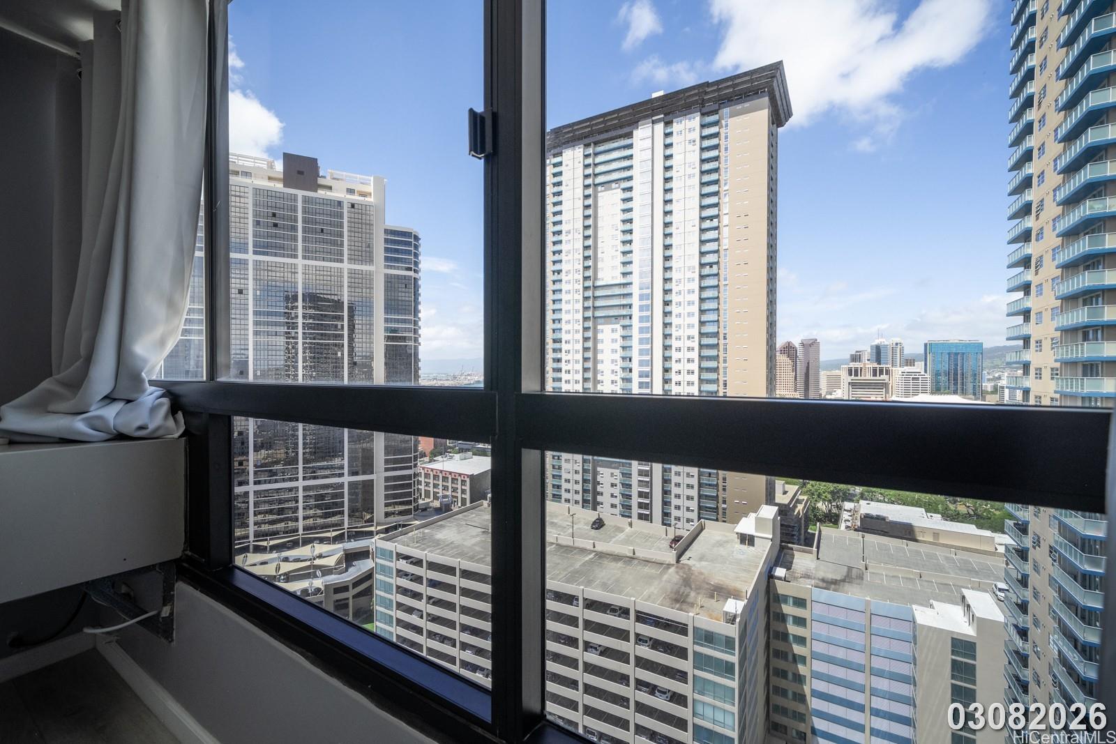 876 Curtis St Honolulu - Rental - photo 20 of 25