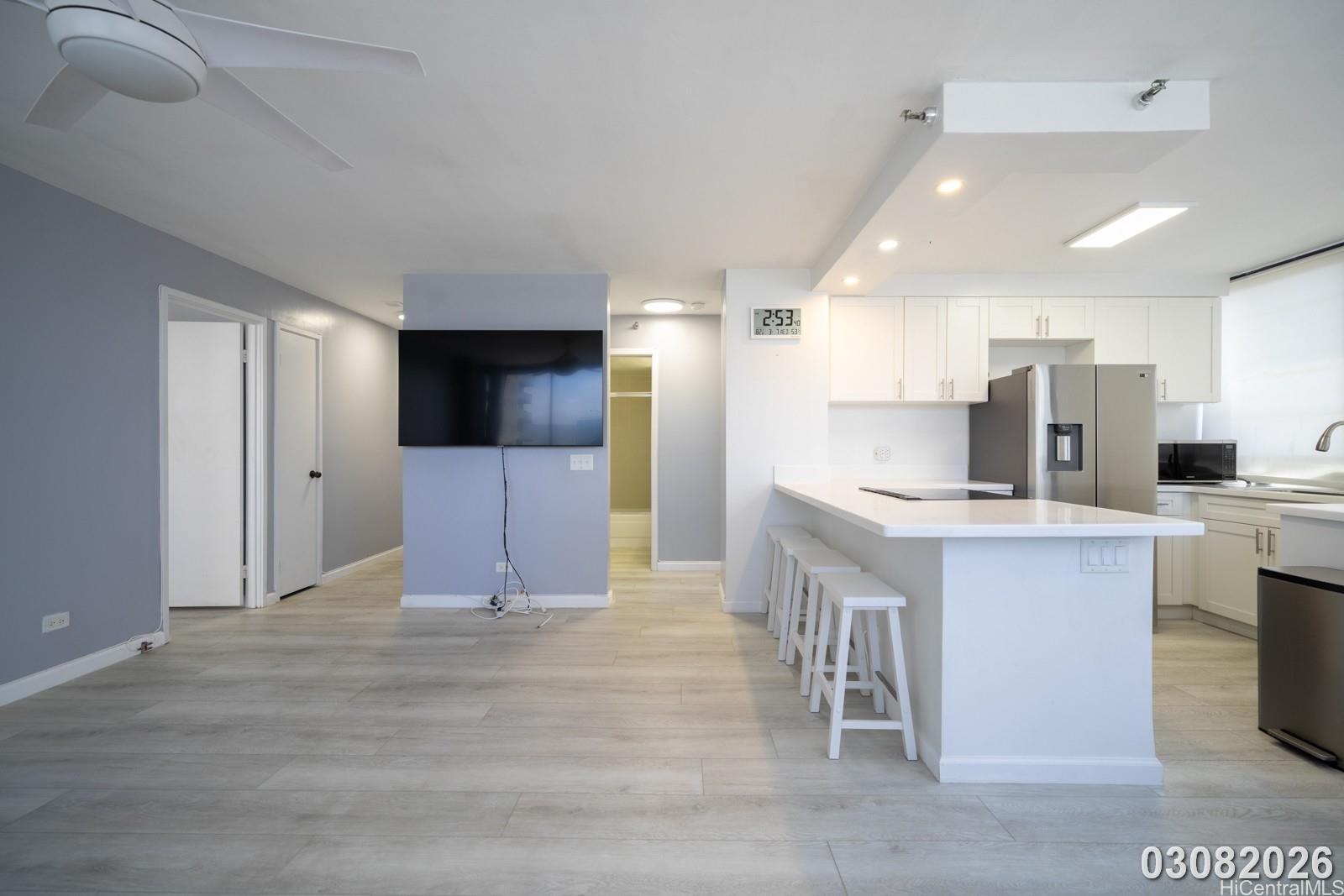 876 Curtis St Honolulu - Rental - photo 5 of 25