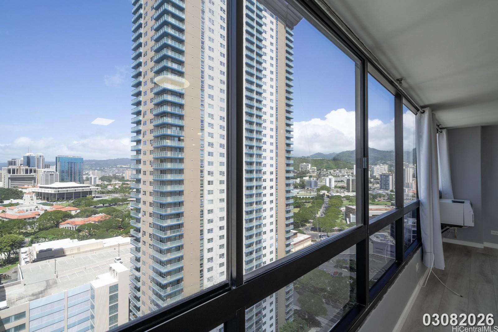 876 Curtis St Honolulu - Rental - photo 9 of 25