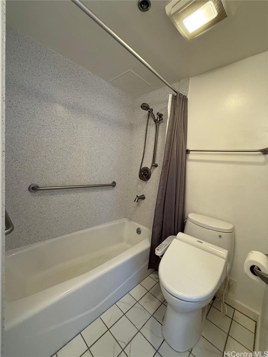 876 Curtis Street Honolulu - Rental - photo 15 of 25