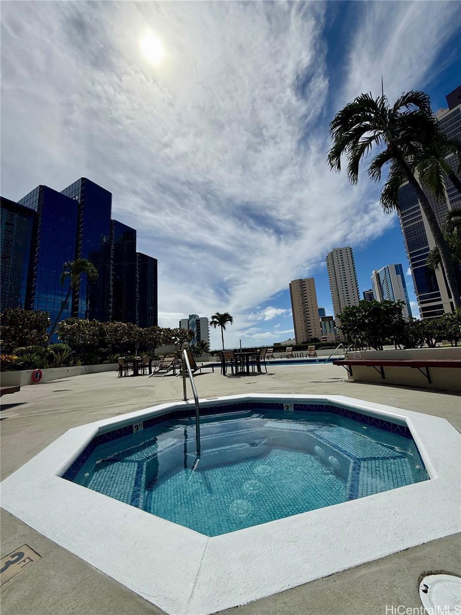 876 Curtis Street Honolulu - Rental - photo 18 of 25