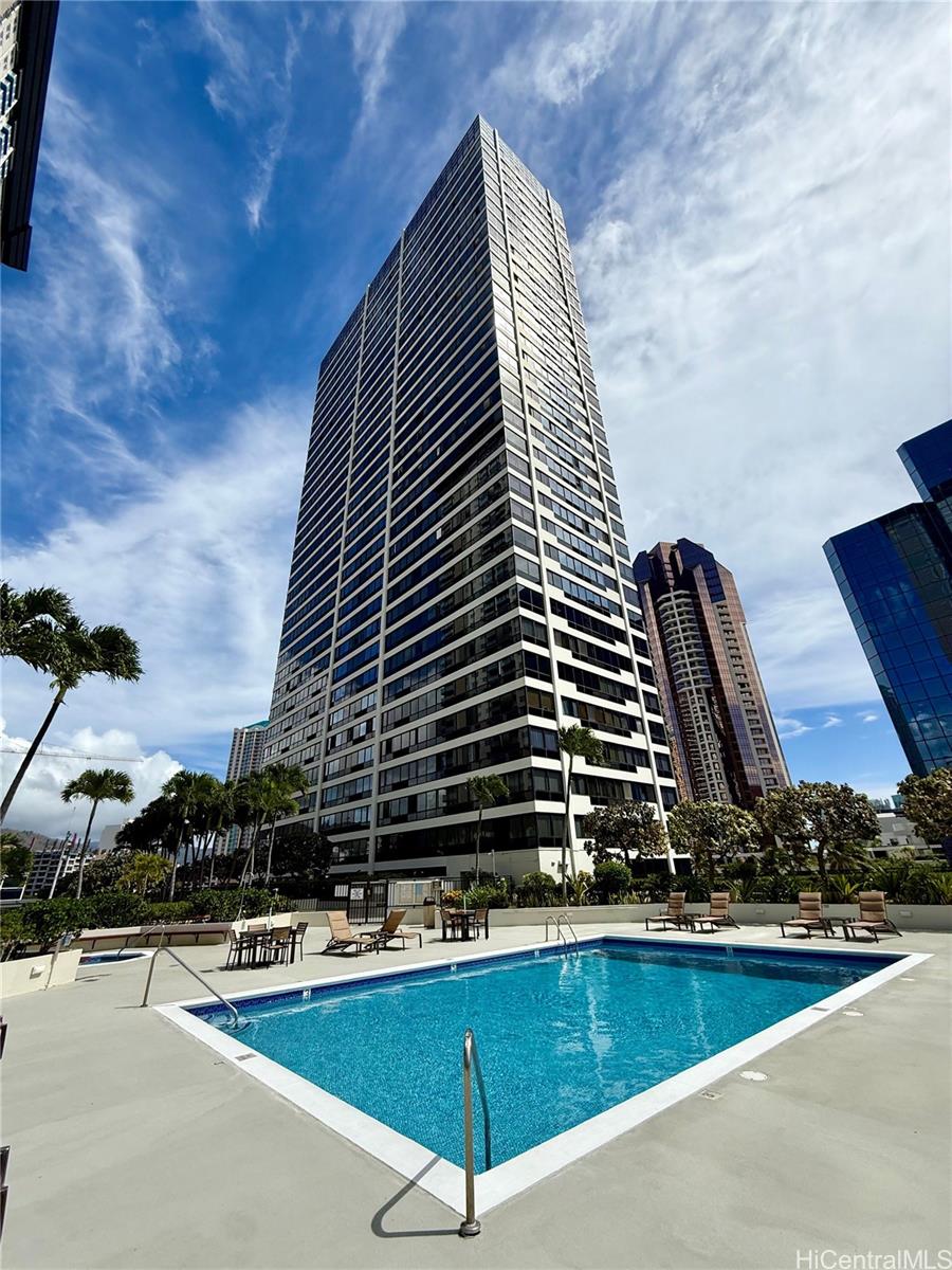 876 Curtis St Honolulu - Rental - photo 13 of 23