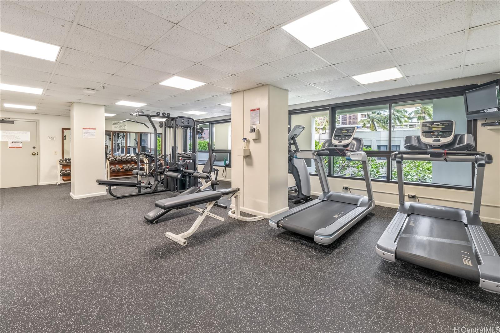 Royal Capitol Plaza condo # 3203, Honolulu, Hawaii - photo 24 of 25