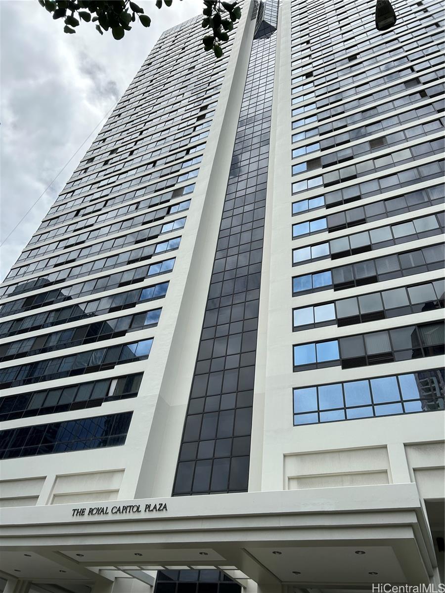 Royal Capitol Plaza condo # 3302, Honolulu, Hawaii - photo 16 of 16