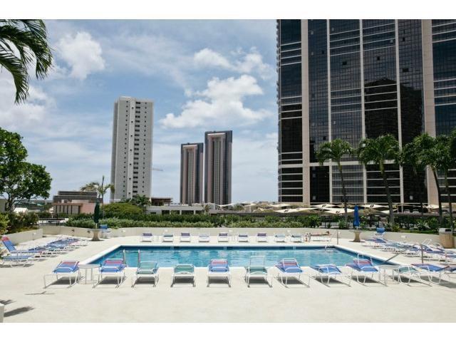 Royal Capitol Plaza condo # 3308, Honolulu, Hawaii - photo 23 of 25