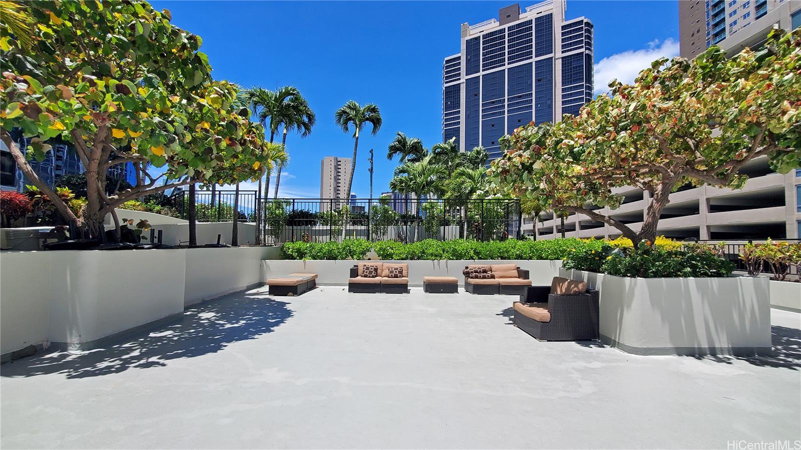 Royal Capitol Plaza condo # 4002, Honolulu, Hawaii - photo 25 of 25