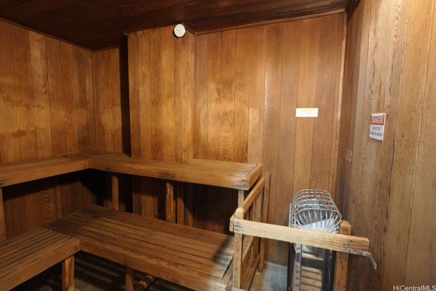 Royal Capitol Plaza condo # 603, Honolulu, Hawaii - photo 24 of 25