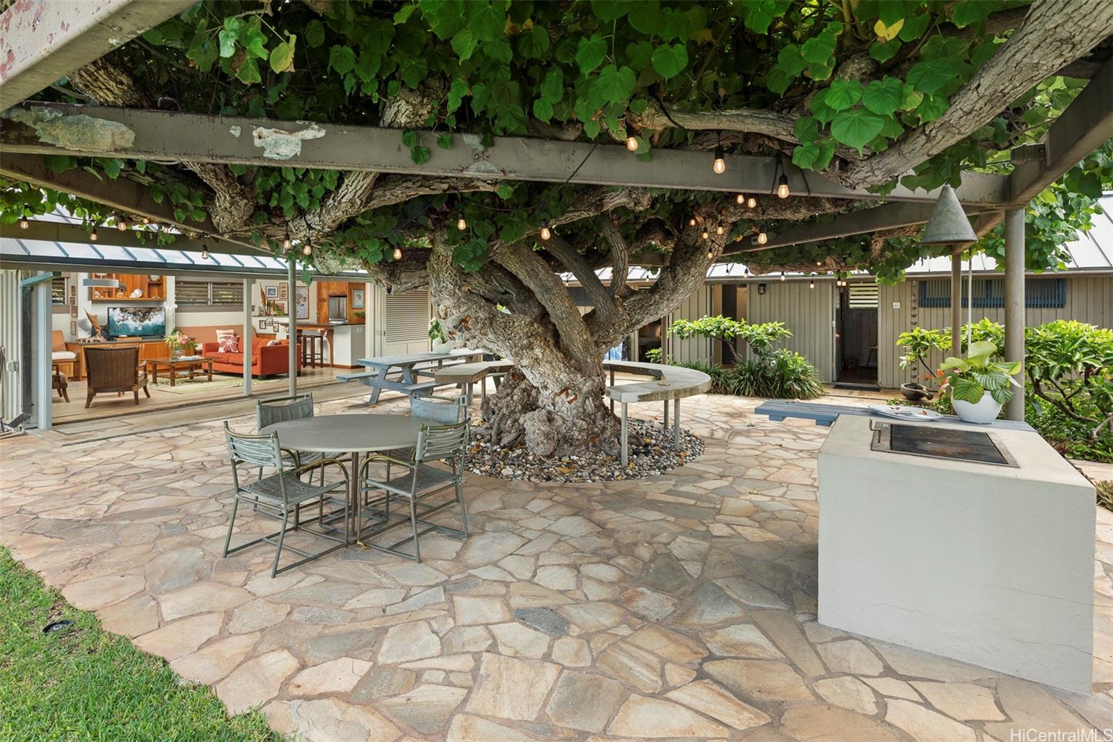 87-835  Farrington Hwy Maili, Leeward home - photo 12 of 25