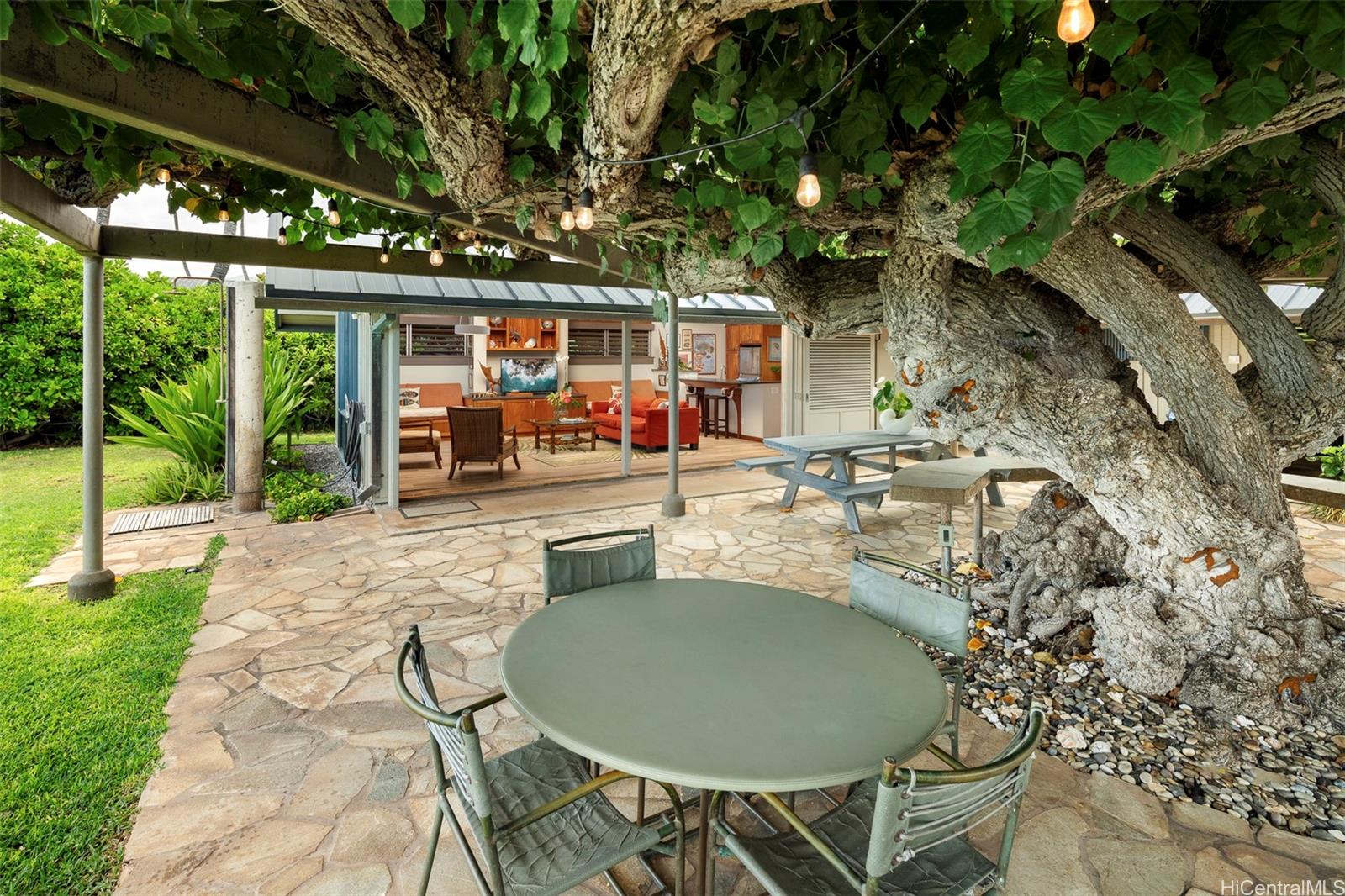 87-835  Farrington Hwy Maili, Leeward home - photo 13 of 25