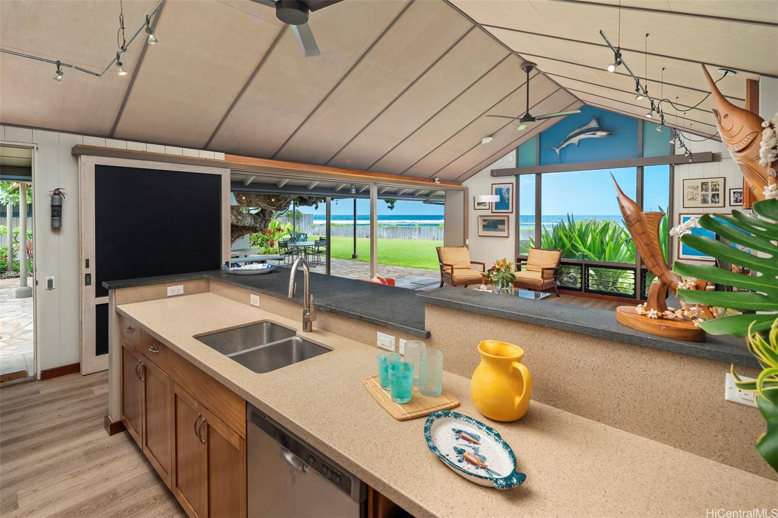 87-835  Farrington Hwy Maili, Leeward home - photo 8 of 25