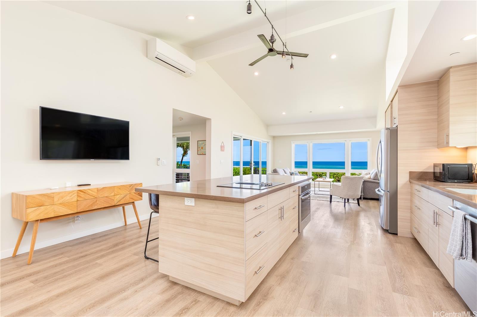 87-849C  Farrington Hwy Maili, Leeward home - photo 5 of 25