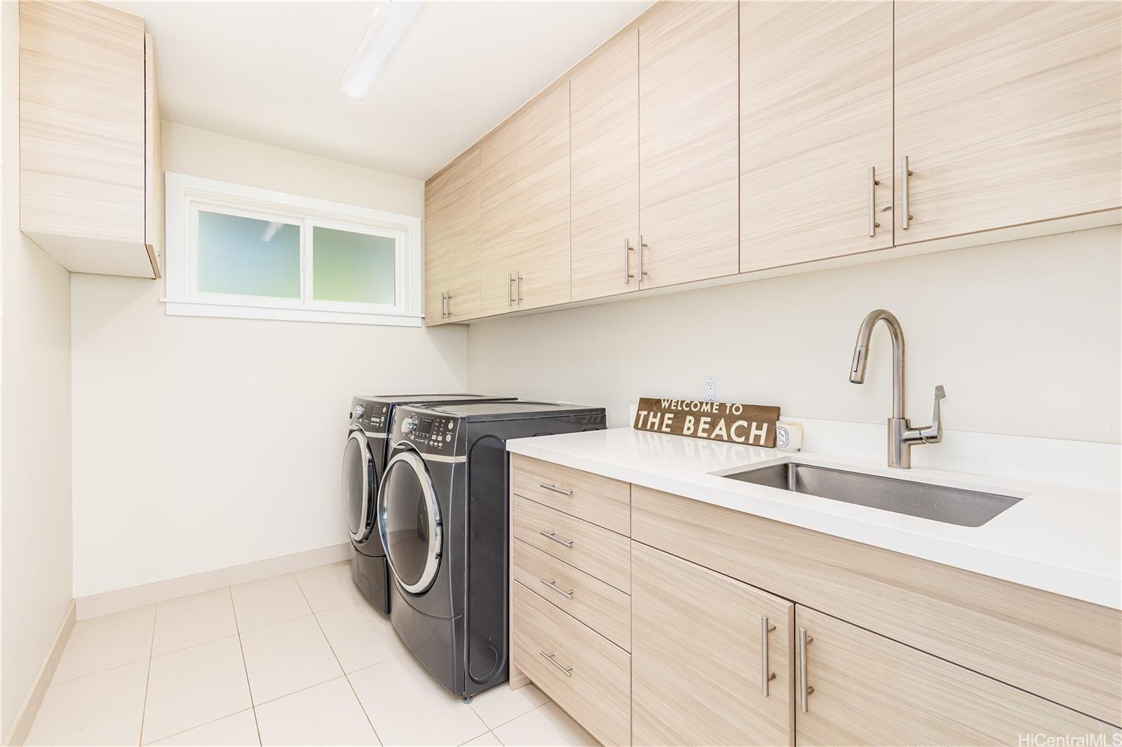 87-849C  Farrington Hwy Maili, Leeward home - photo 7 of 25