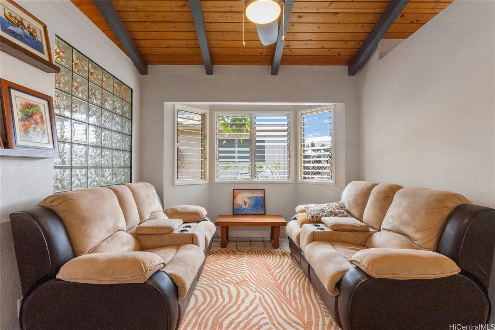 87-866  Hakeakea Street Maili, Leeward home - photo 6 of 21