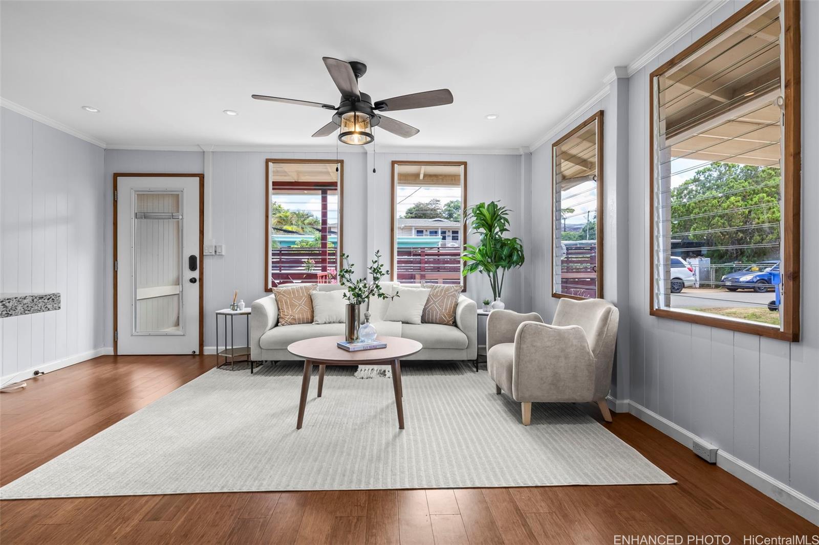 87-885  Hakeakea Street Maili, Leeward home - photo 3 of 18