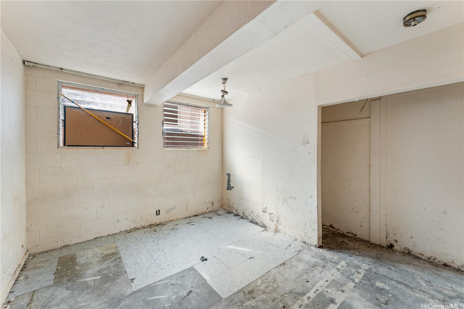 87-909  Hookele Place Maili, Leeward home - photo 19 of 25