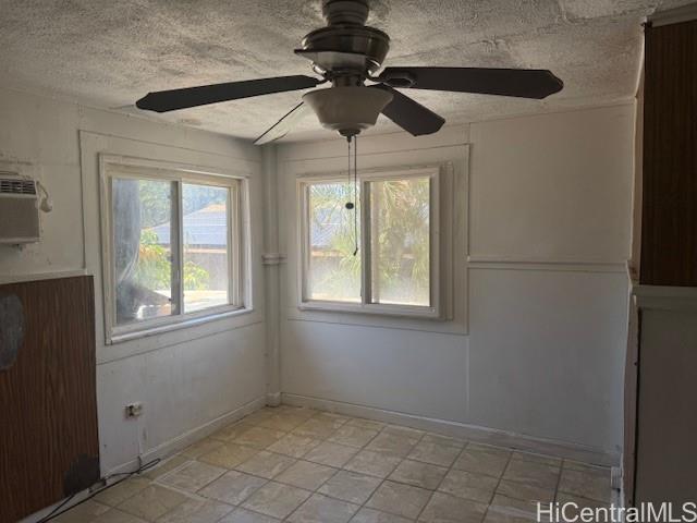 87-937  Hakeakea Street Maili, Leeward home - photo 13 of 21