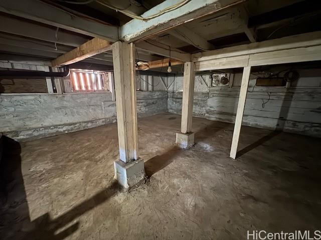 87-937  Hakeakea Street Maili, Leeward home - photo 21 of 21