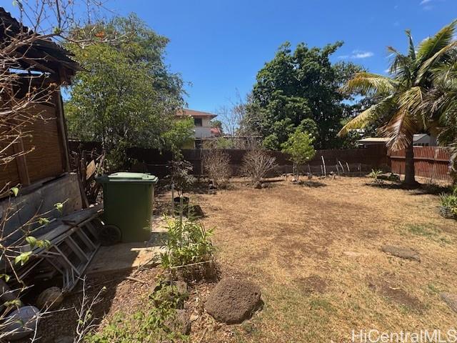 87-937  Hakeakea Street Maili, Leeward home - photo 8 of 21