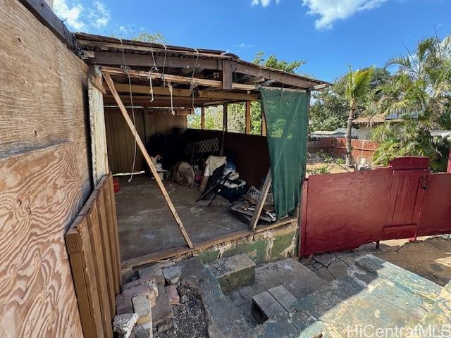 87-937  Hakeakea Street Maili, Leeward home - photo 10 of 21
