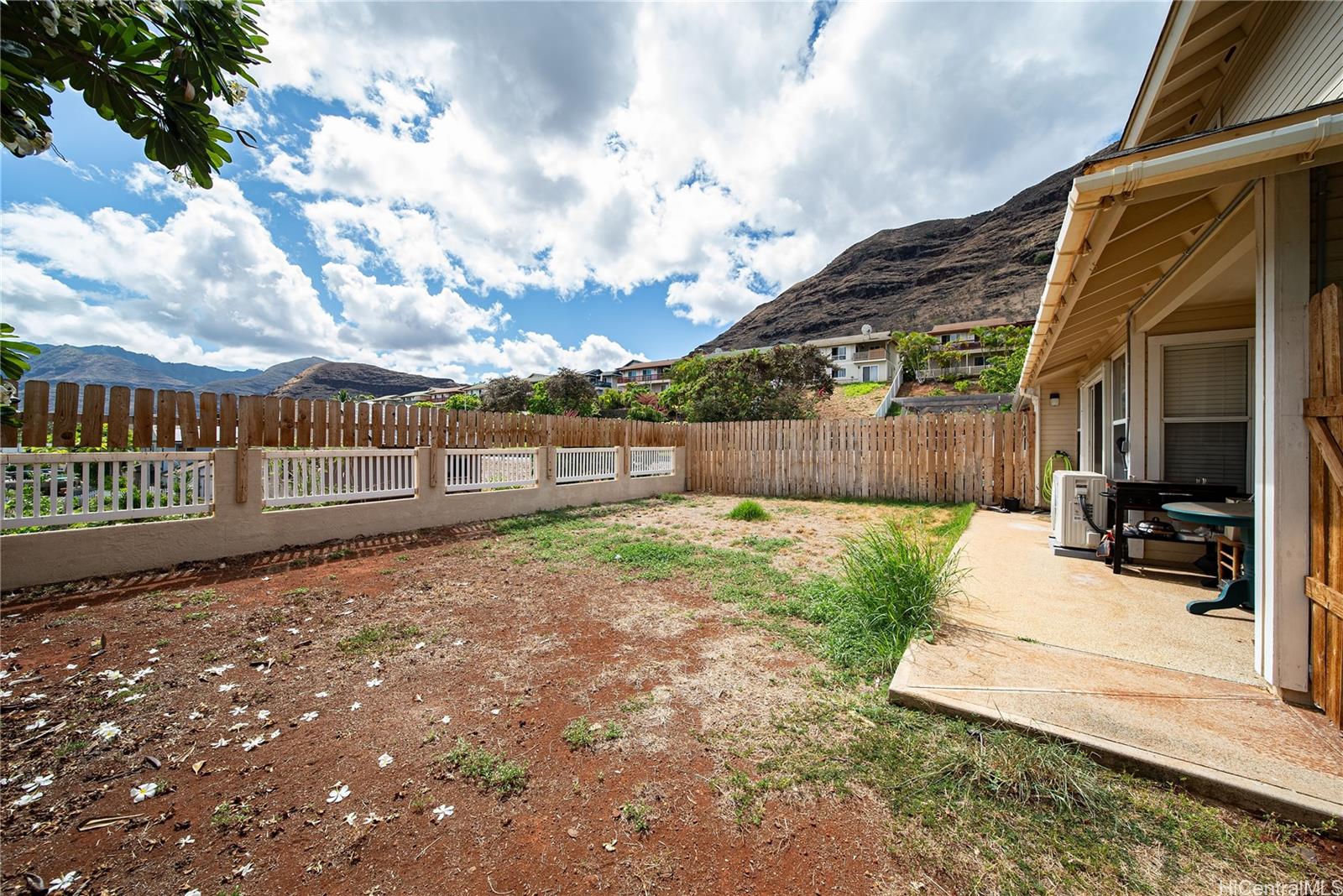 87-950  Kulauku Street Maili, Leeward home - photo 16 of 18