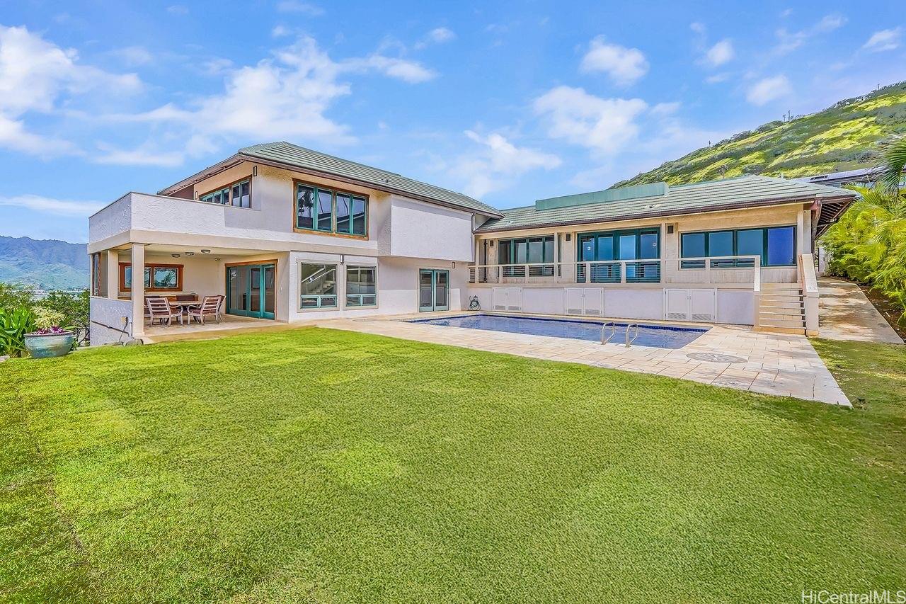 88  Lumahai Street Koko Kai, Hawaii Kai home - photo 16 of 25