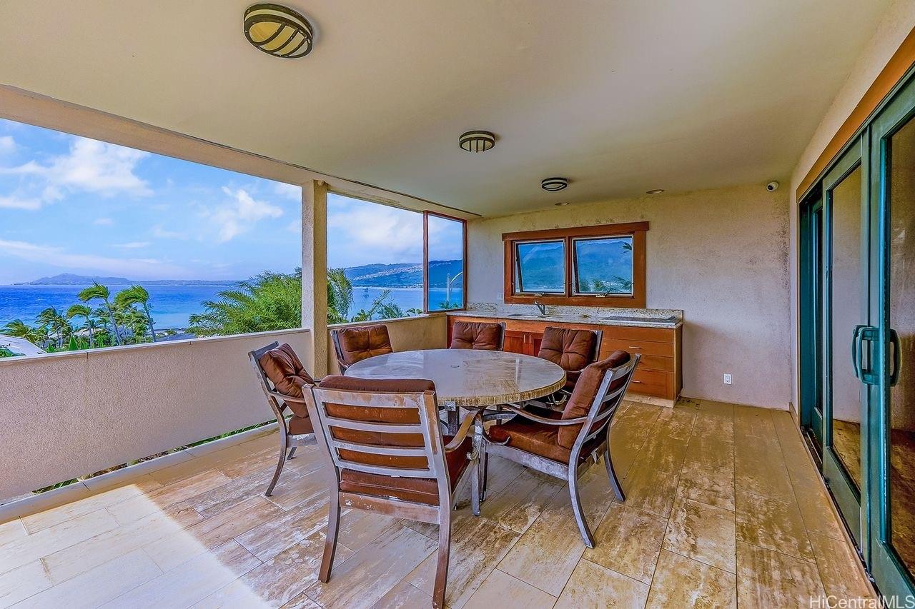 88  Lumahai Street Koko Kai, Hawaii Kai home - photo 17 of 25