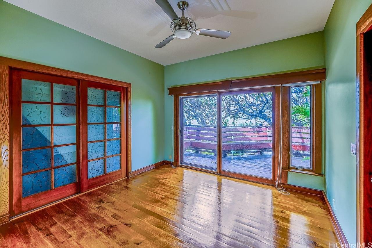 88  Lumahai Street Koko Kai, Hawaii Kai home - photo 24 of 25