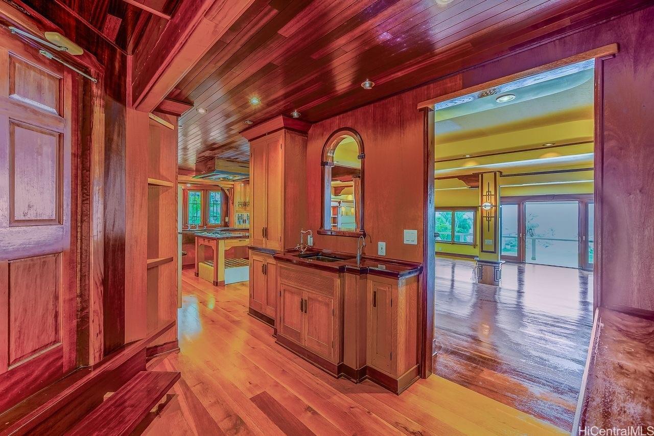 88  Lumahai Street Koko Kai, Hawaii Kai home - photo 10 of 25