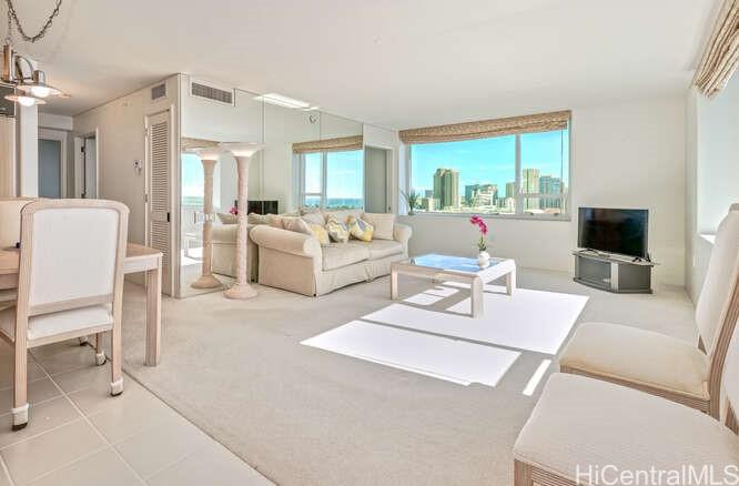 Hawaiki Tower condo # 1508, Honolulu, Hawaii - photo 4 of 15