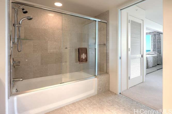 Hawaiki Tower condo # 1508, Honolulu, Hawaii - photo 10 of 15