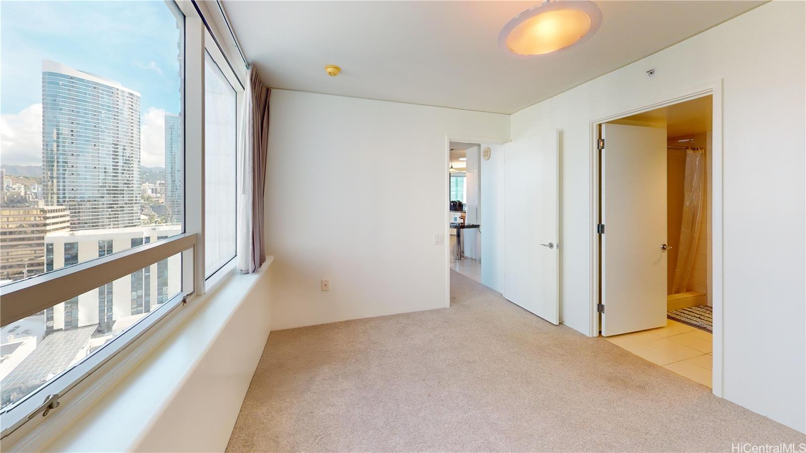 Hawaiki Tower condo # 1610, Honolulu, Hawaii - photo 5 of 17