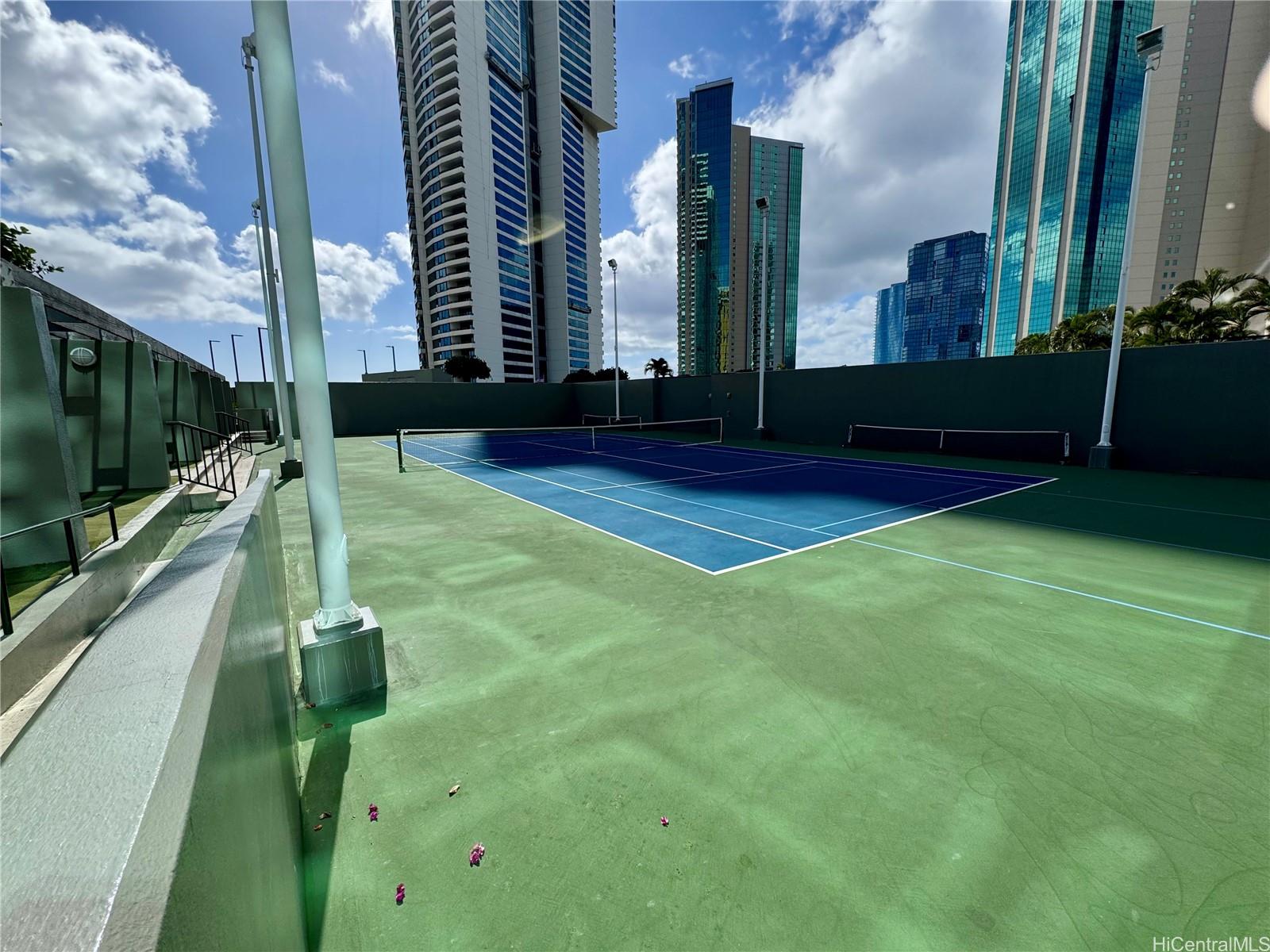 Hawaiki Tower condo # 1802, Honolulu, Hawaii - photo 9 of 10