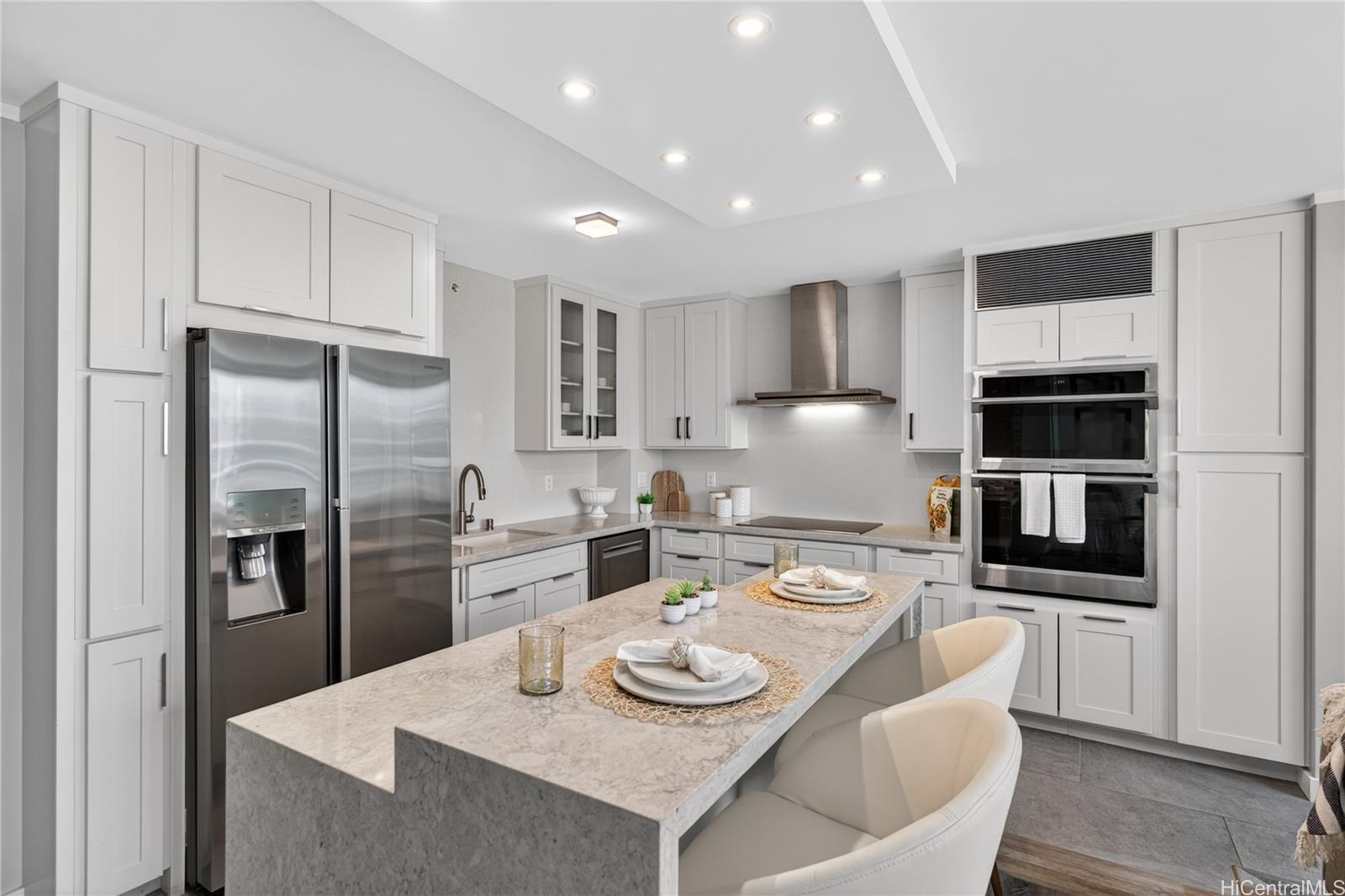 Hawaiki Tower condo # 1811, Honolulu, Hawaii - photo 8 of 25