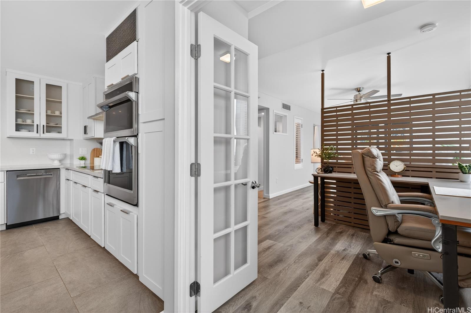 Hawaiki Tower condo # 1811, Honolulu, Hawaii - photo 10 of 25