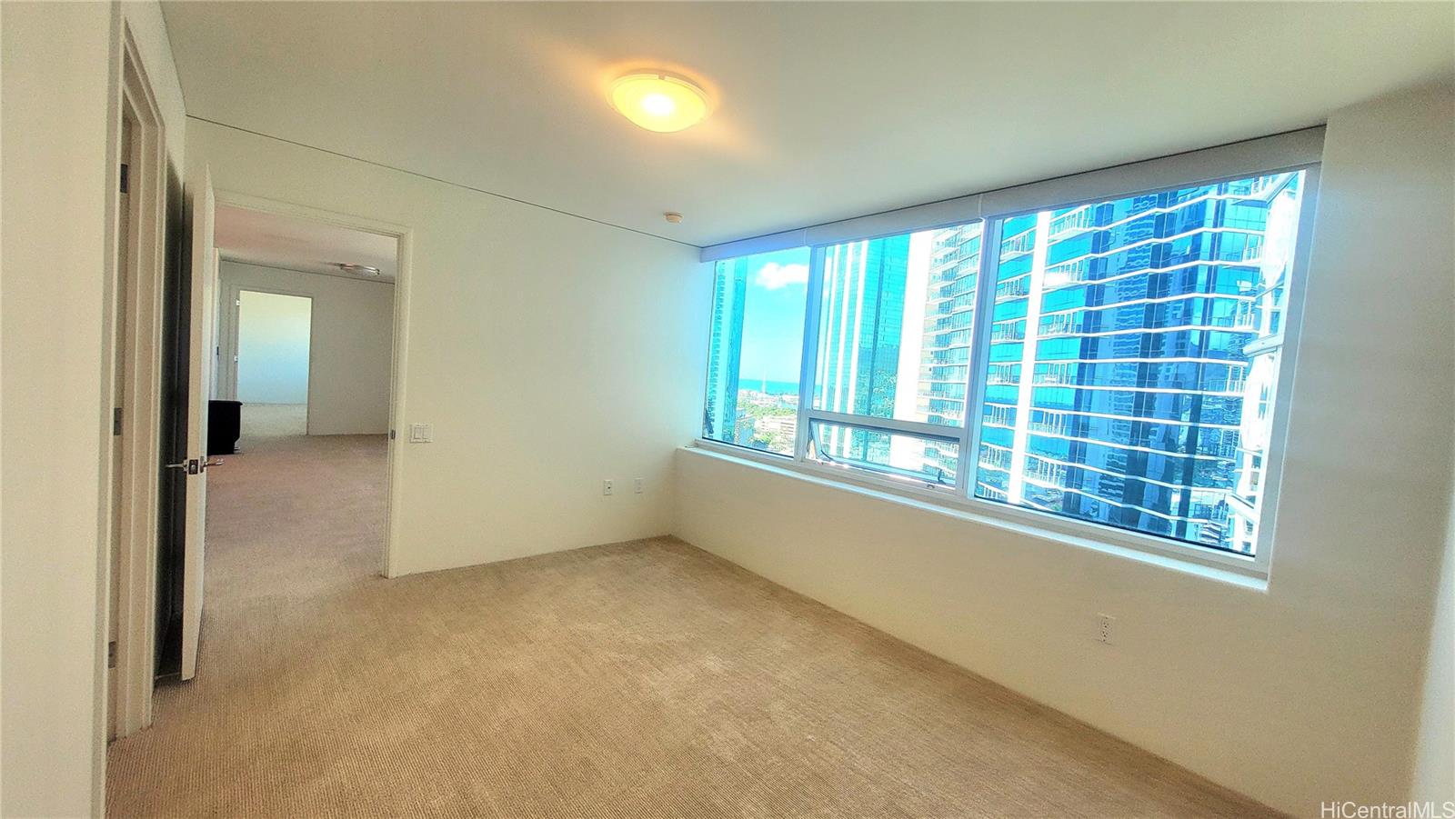 88 Piikoi Street Honolulu - Rental - photo 10 of 21