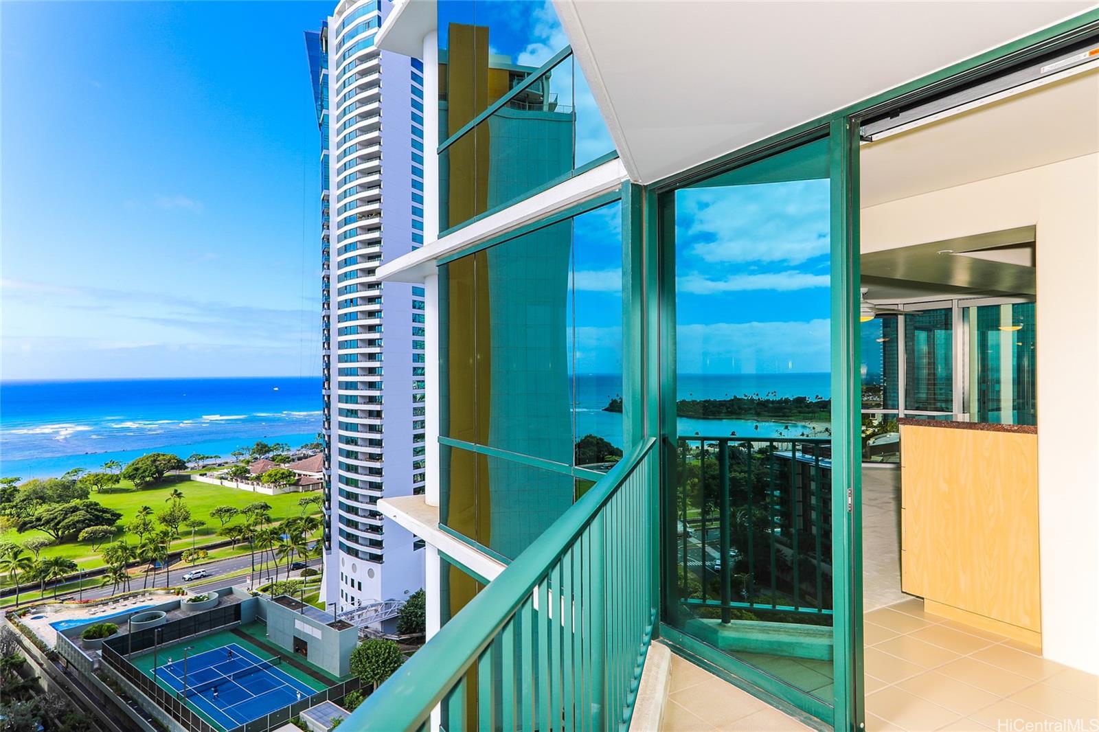 Hawaiki Tower condo # 2009, Honolulu, Hawaii - photo 20 of 25
