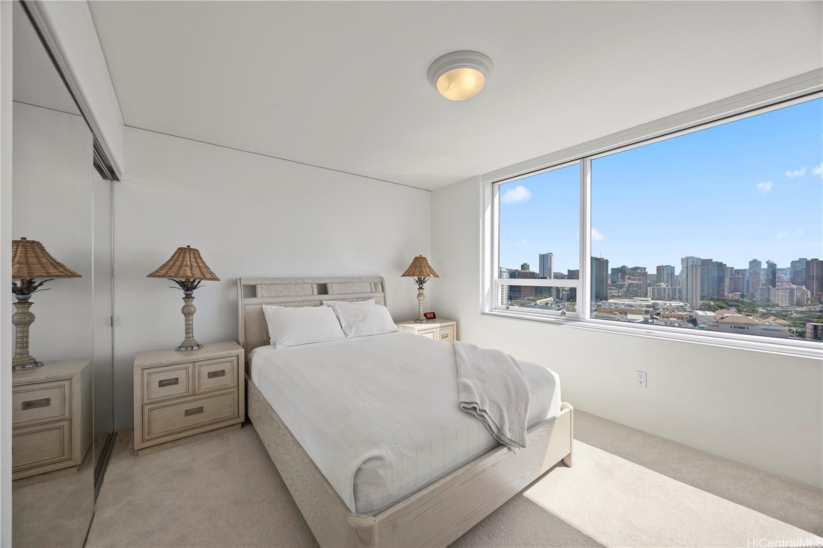 Hawaiki Tower condo # 2707, Honolulu, Hawaii - photo 12 of 23