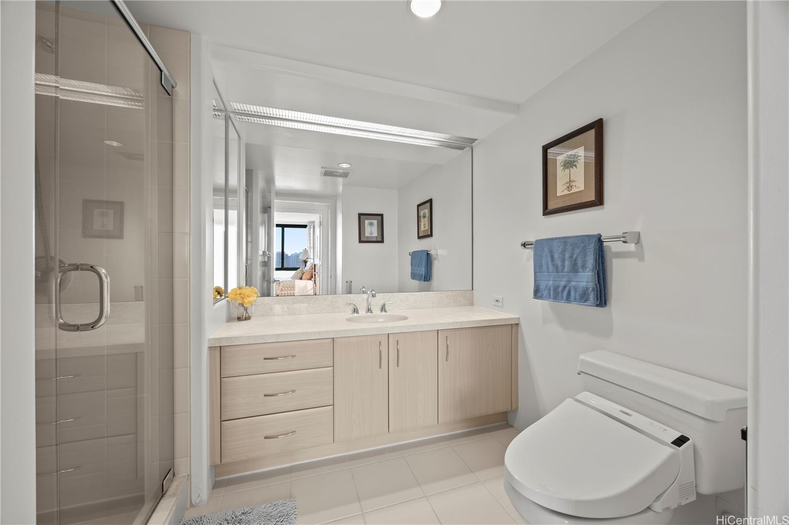 Hawaiki Tower condo # 2707, Honolulu, Hawaii - photo 21 of 23