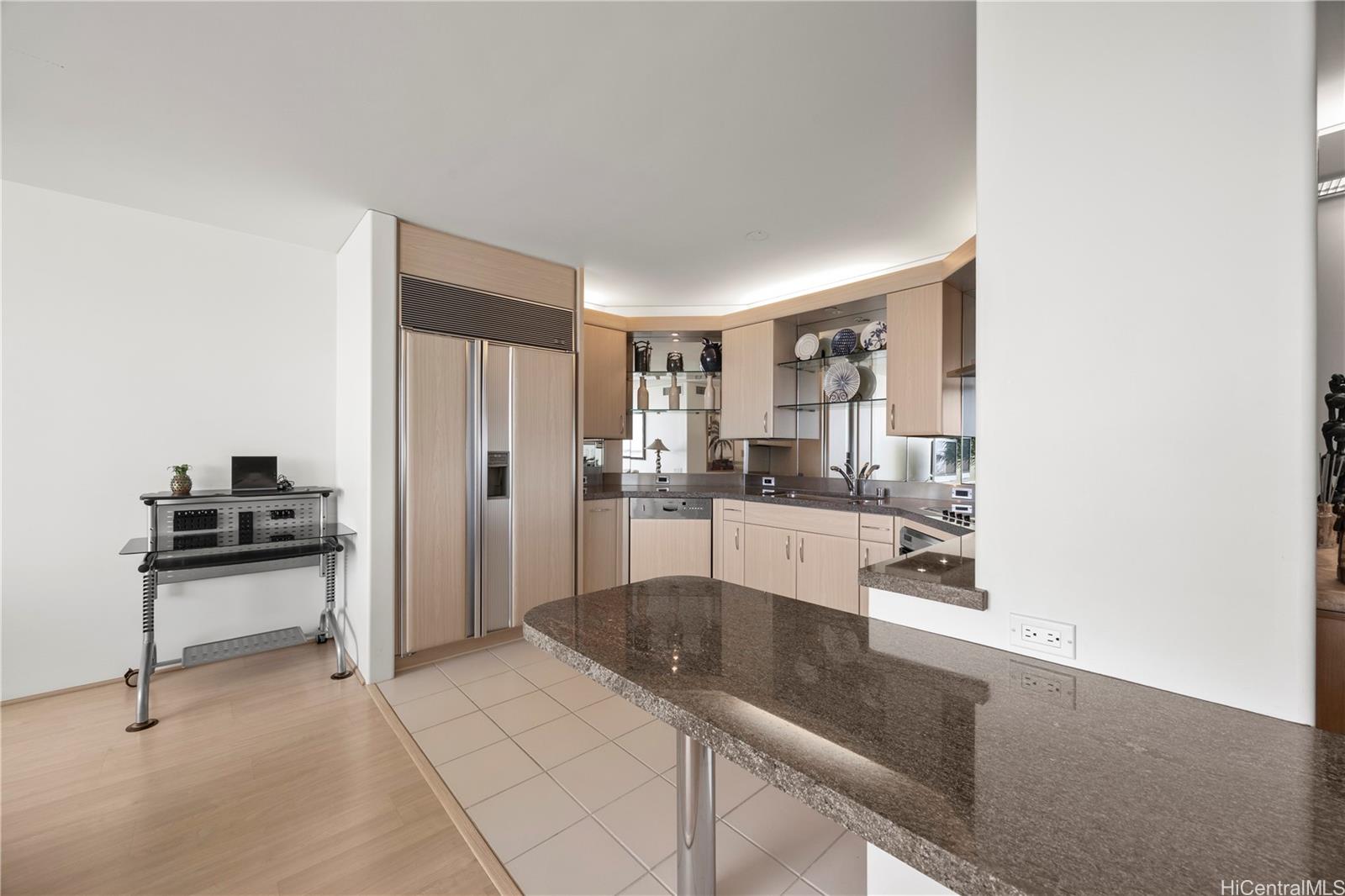 Hawaiki Tower condo # 2707, Honolulu, Hawaii - photo 8 of 23