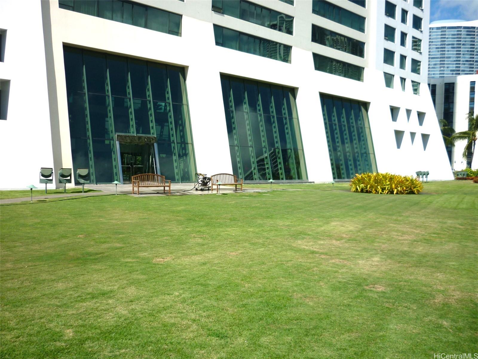 88 Piikoi Street Honolulu - Rental - photo 18 of 22