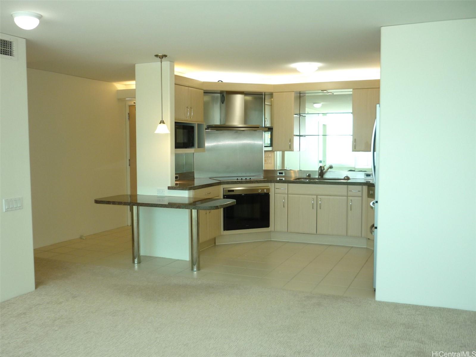 88 Piikoi Street Honolulu - Rental - photo 6 of 22