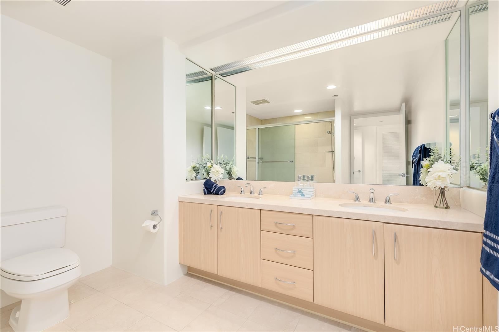 Hawaiki Tower condo # 3109, Honolulu, Hawaii - photo 16 of 25