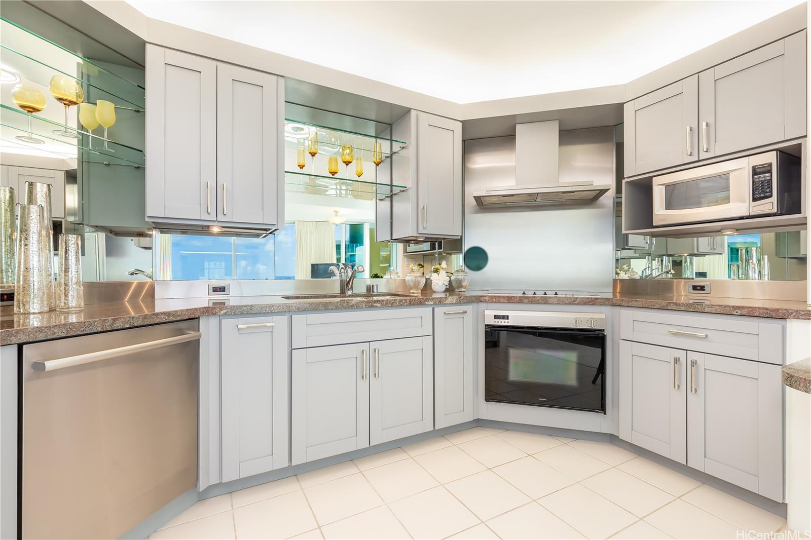 Hawaiki Tower condo # 3109, Honolulu, Hawaii - photo 9 of 25