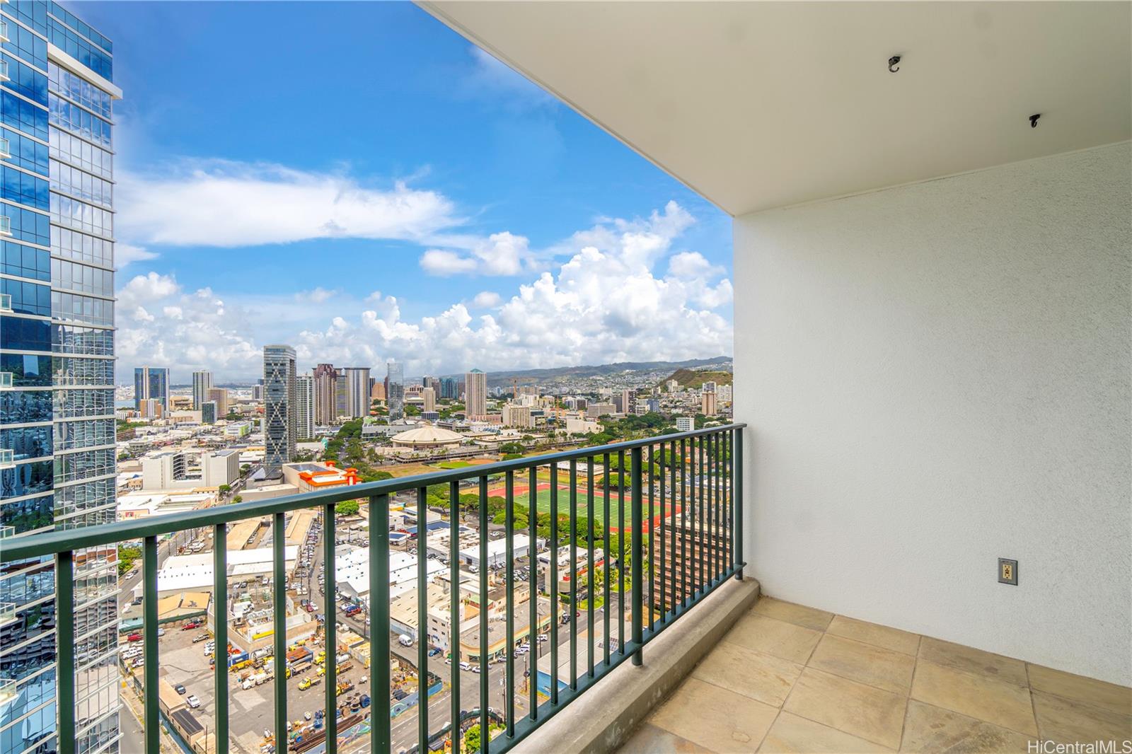 Hawaiki Tower condo # 3501/3502, Honolulu, Hawaii - photo 18 of 25