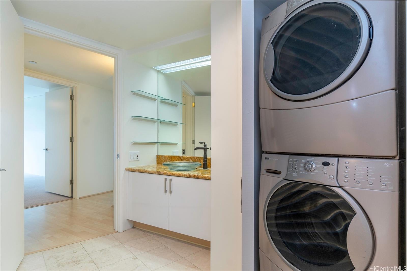 Hawaiki Tower condo # 3501/3502, Honolulu, Hawaii - photo 16 of 25