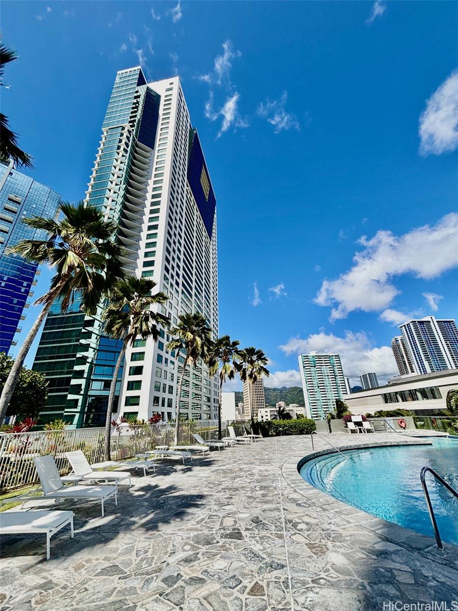 88 Piikoi Street Honolulu - Rental - photo 16 of 20