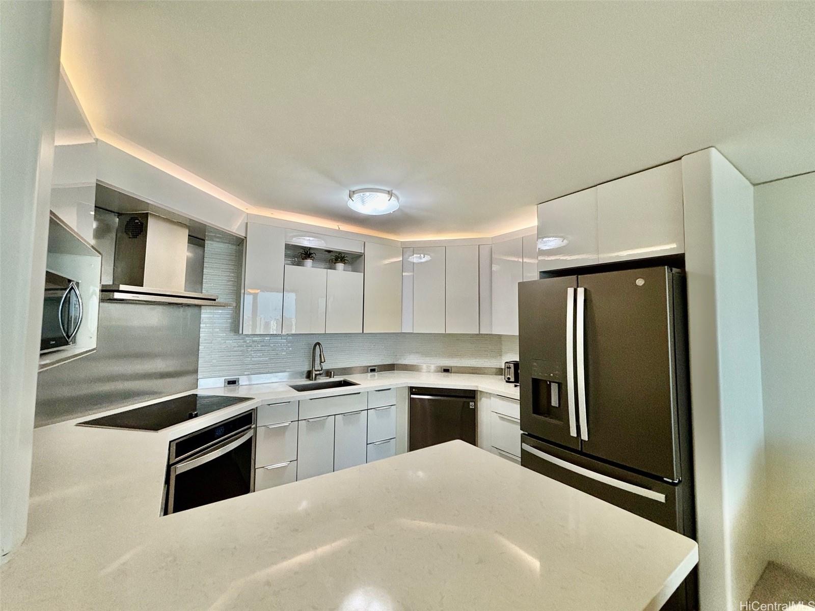 88 Piikoi Street Honolulu - Rental - photo 4 of 20